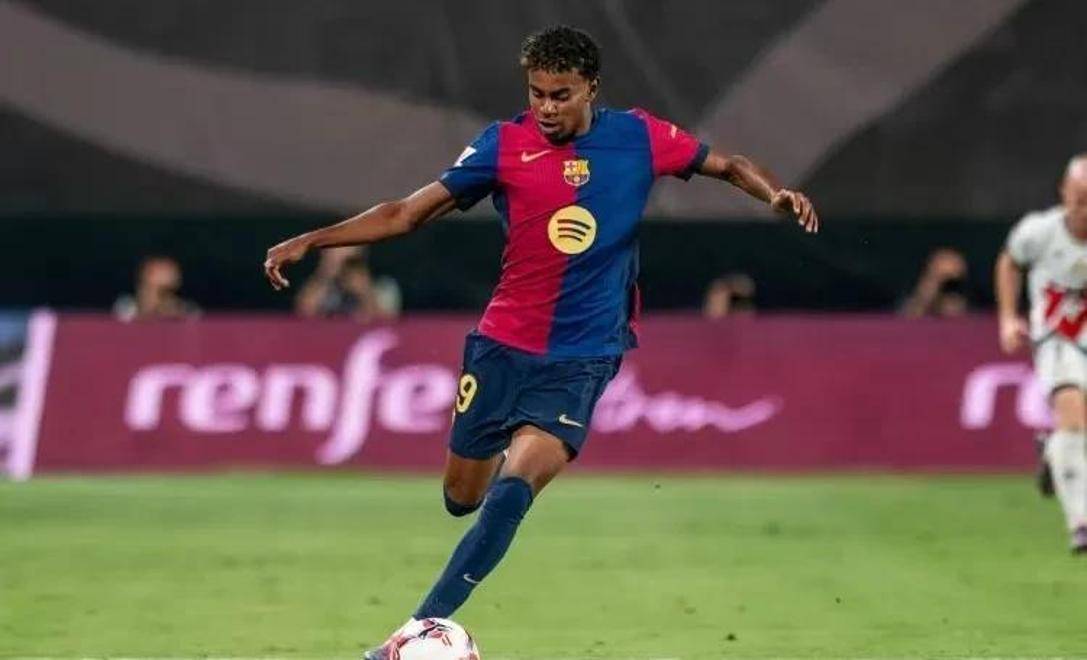 斯维拉尔：不意外我们目前排名榜首，但不该过早关注积分榜