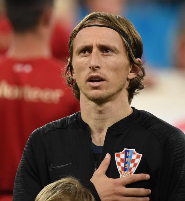 加盟曼城仅5个月！曝23岁国脚不满坐冷板凳 冬窗申请离队