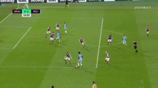 沪媒谈海港亚冠失利：能上的都上了，用尽全力仍是一声叹息