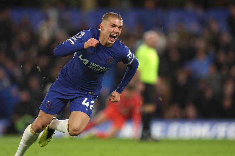 战术失误，换人错误，临场指挥太差！袁志执教水平急需提高