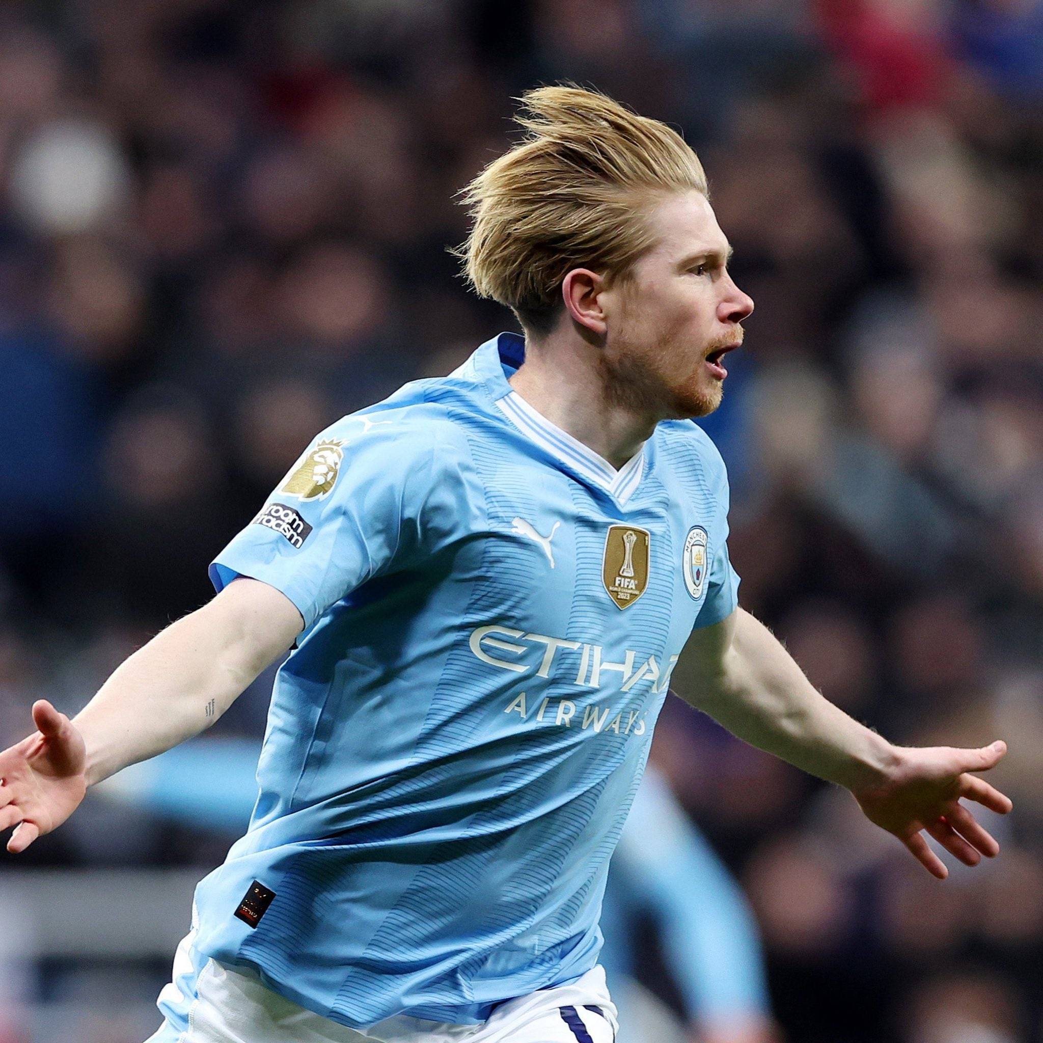 足球西甲双雄同日失分，冠军悬念再次被点燃